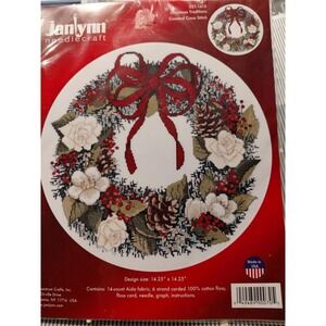 Janlynn Needlecraft New Christmas Tradit Counted Cross Stitch Kit Wreath Design